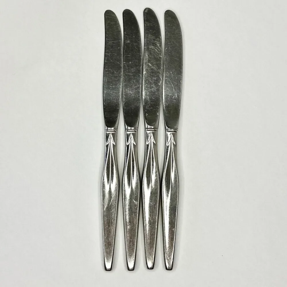 Lot Of 4 Stainless‎ Steel CONCEPT Dinner Knives International 1847 No Markings